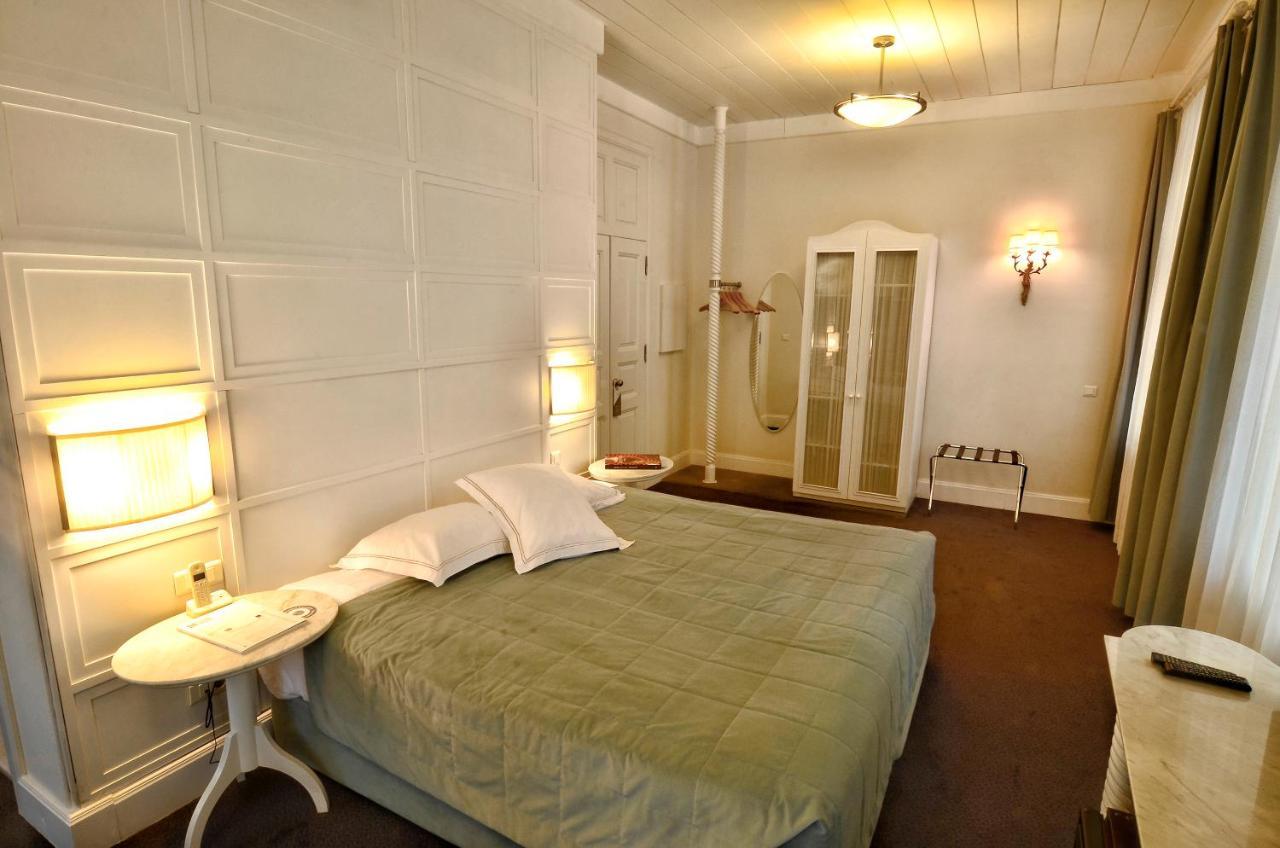 Kar'S Hotel Карс Экстерьер фото