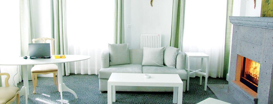 Kar'S Hotel Карс Экстерьер фото